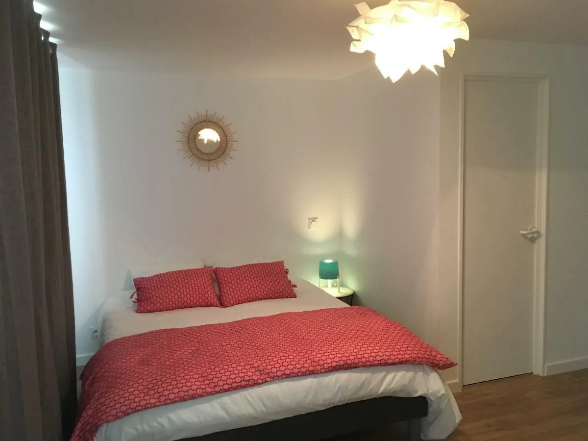 Lejlighed Votre Mini Maison En Plein Coeur Du Centre Ville -Terrasse - Et Parking Prive Sur Place Clos - Draps Et Menage Inclus Concarneau Frankrig